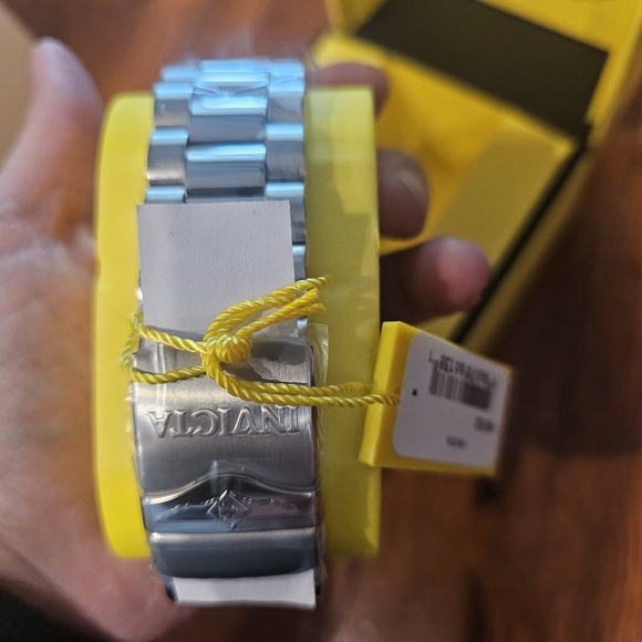 Silver and Orange Dive Watch - Picture 4 of 7